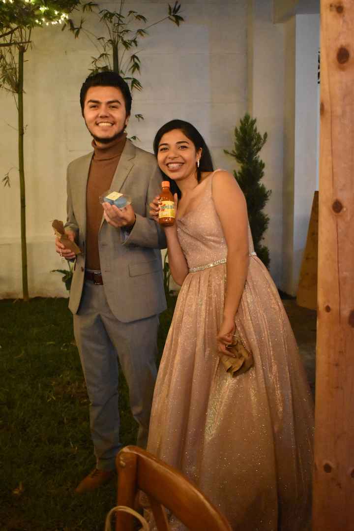 Fiesta de compromiso✨ - 4