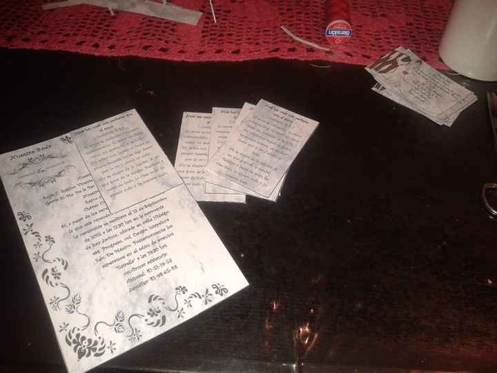 uniendo los salmos a la tarjeta de invitación 