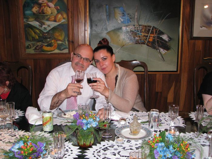OMAR Y TANIA