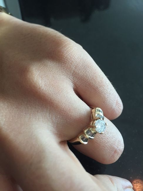 Y si me enseñas tu anillo? - 1