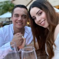 Alexsa reta a los novios de la comu a presumir sus propuestas 💍 - 1