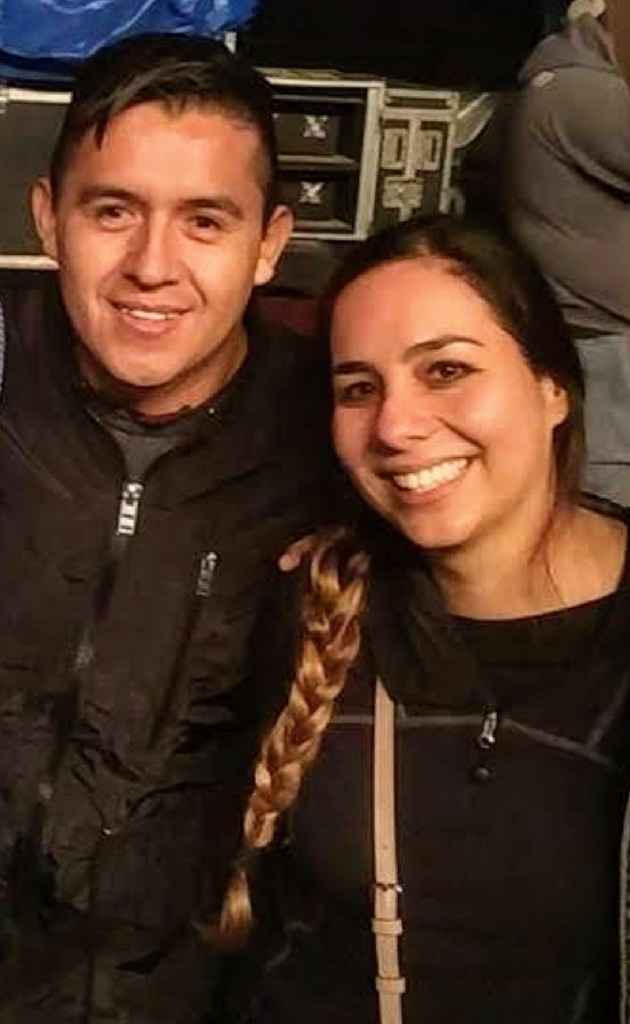 Reto con regalo: Sube una foto con tu pareja🎁 - 1