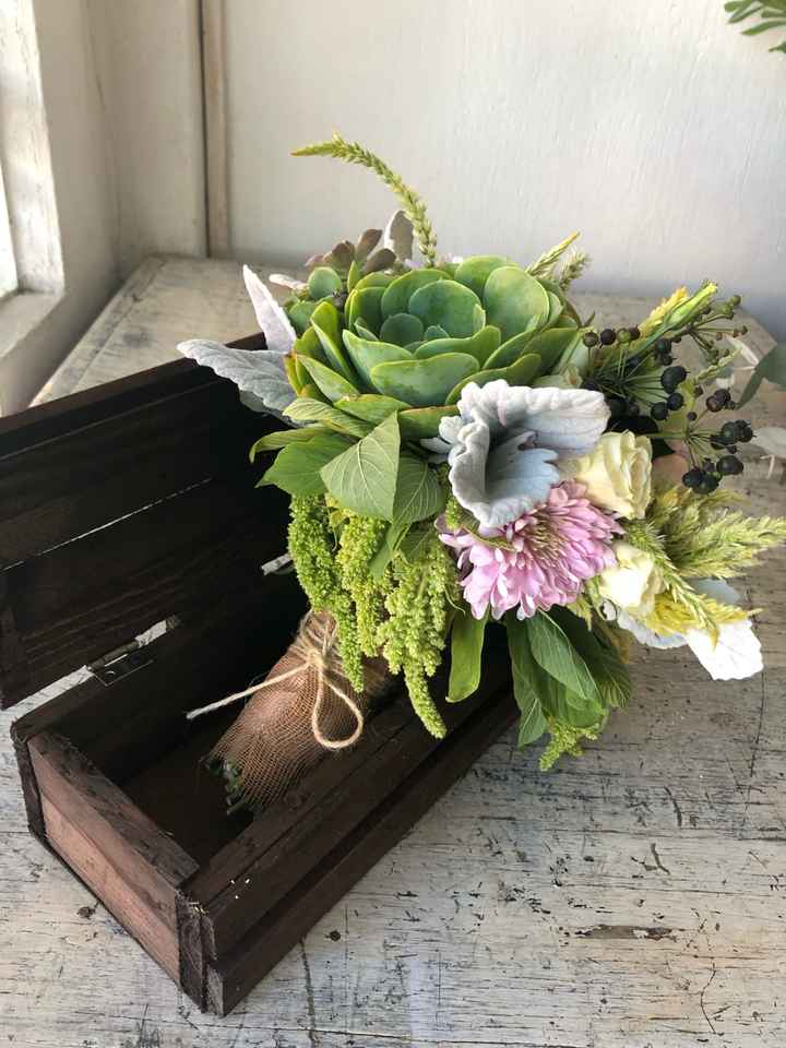 ¿Cuánto gastaron de florería en su boda? - 4