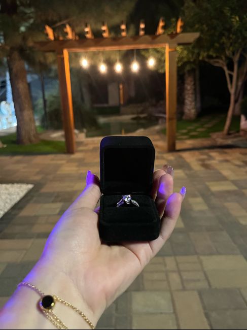 Si hubieras podido elegir el anillo de compromiso..🎁 - 1