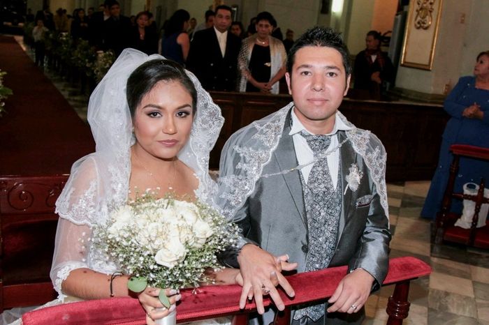 Vestido blanco o hueso plata...tradiciÓn o moda - 1