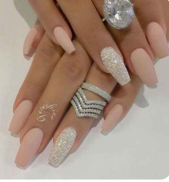 Comparte tus uñas - 1