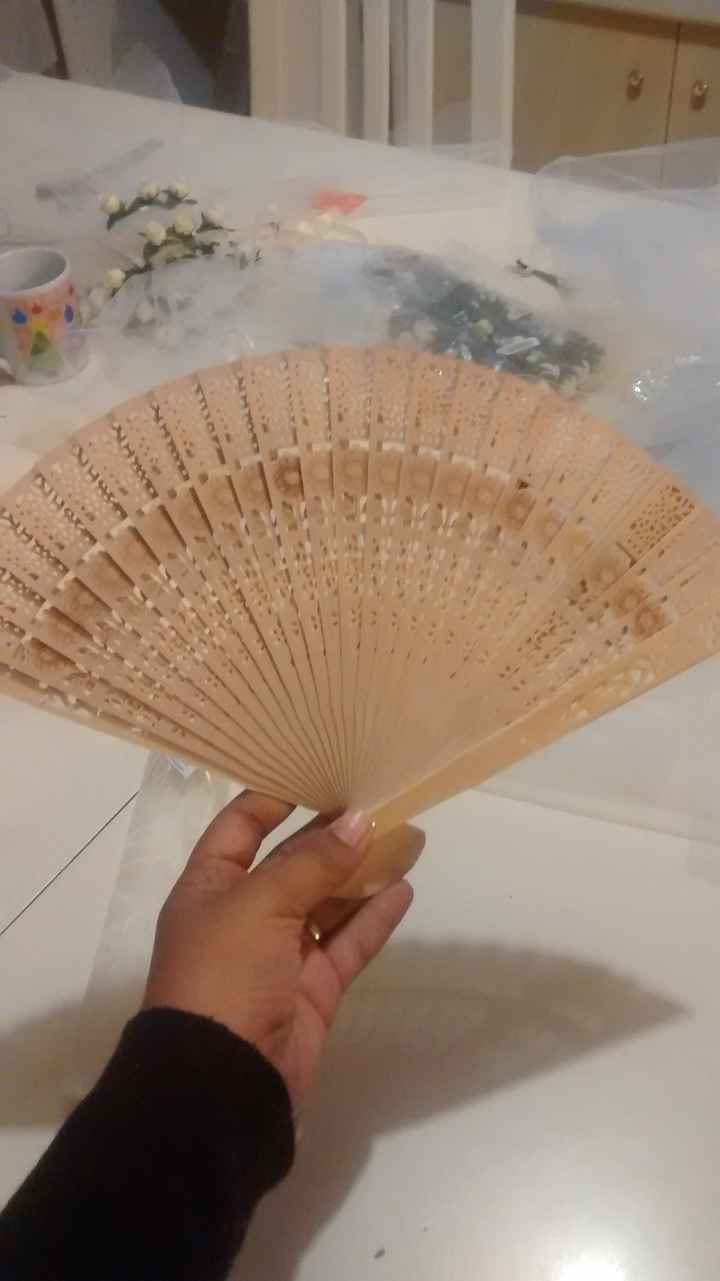 Abanicos para recuerdo en la ceremonia religiosa :) - 3