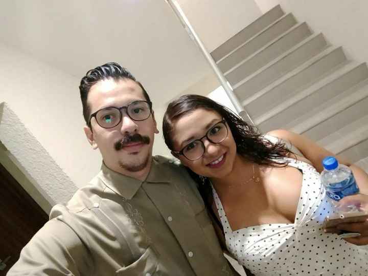 #Karicente aprovechando cualquier ocasión para tomarse una foto!