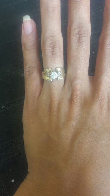 ¿Cómo es tu anillo de compromiso? - 1