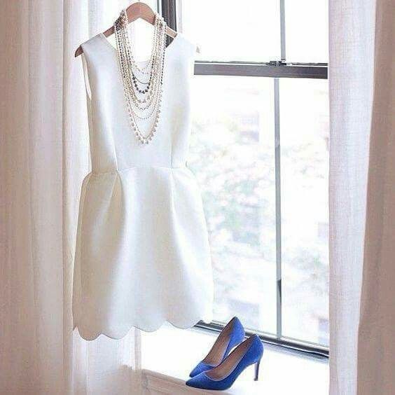 Más vestidos para el civil. - 7