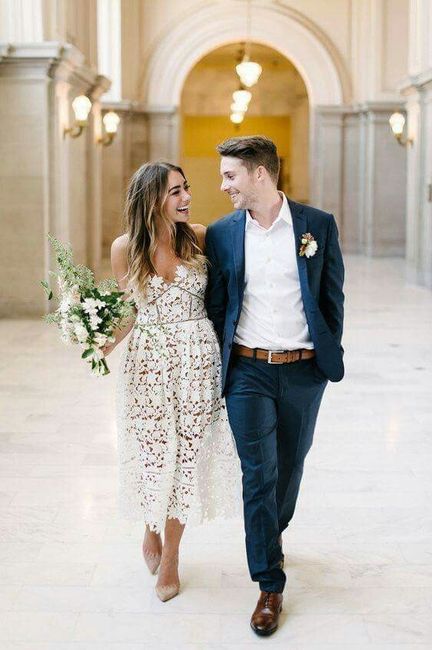 Más vestidos para el civil. - 16