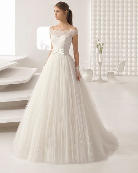 Si tu Fm tuviera que elegir tu vestido de boda.. 5