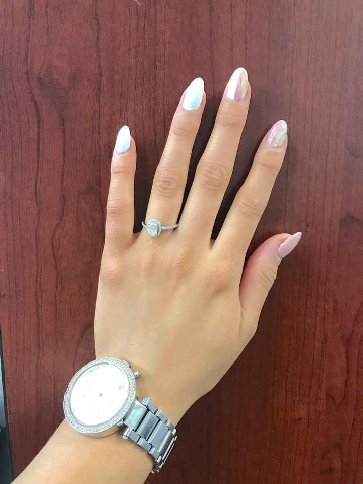 Brides presuman su 💍 - 1