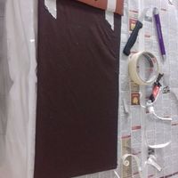 Asegurenlo bien para que pegue y no se mueva de la posición.