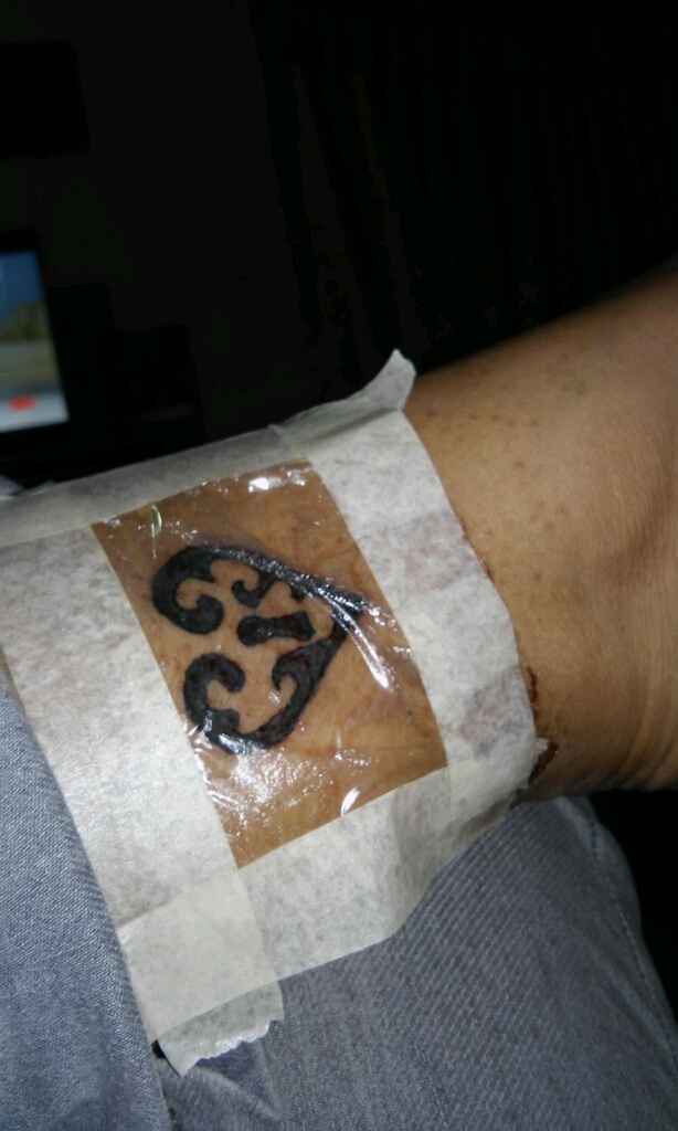 Los tatuajes de la novia !! - 2