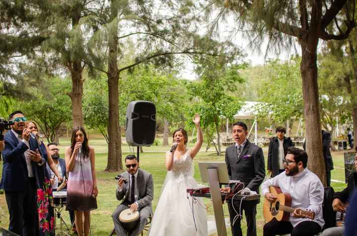 Comparte la foto favorita de tu boda - 1