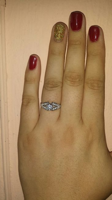 Fotos lindas con su anillo de compromiso - 1