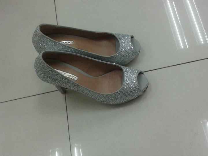 Mis zapatos!  - 1
