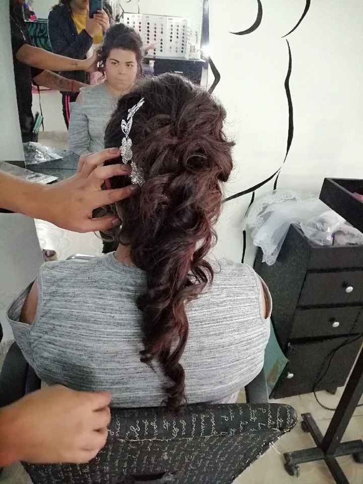 Prueba de peinado. - 2