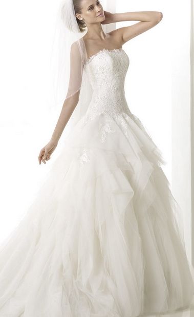 Vestido en tul pronovias