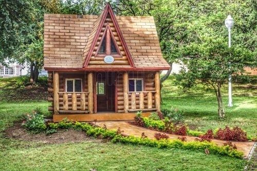 Casita en el  parque los Olivos