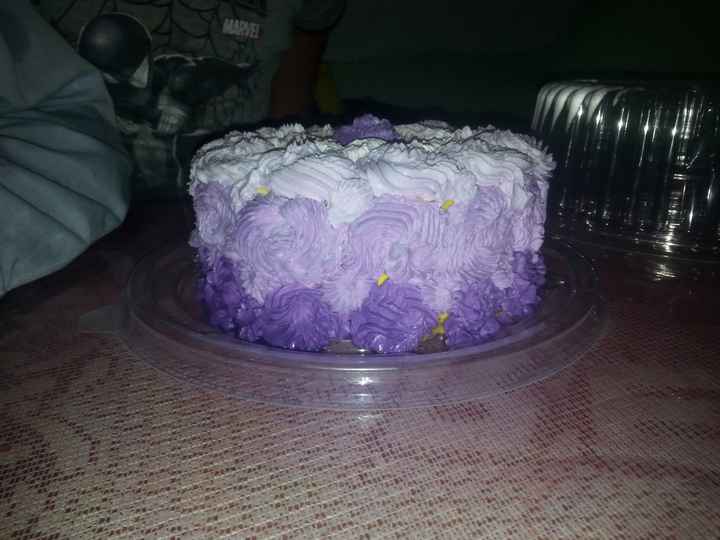 Pastel morado