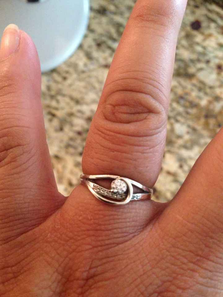 Mi anillo de compromiso me encanta
