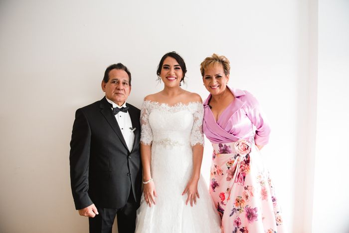 Como fue vestida su mamá a la boda?? 2