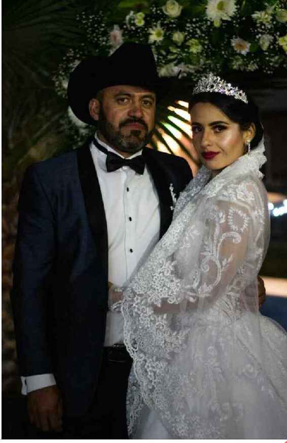 Fotos oficiales parte 1💕💕 - 1