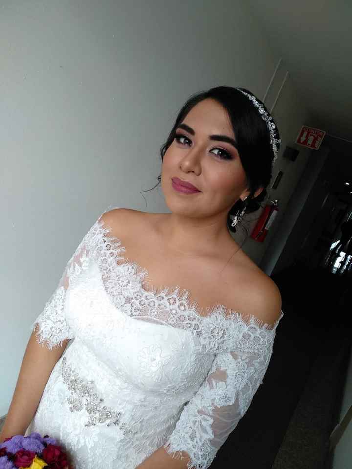Maquillaje y Peinado del dia b - 1