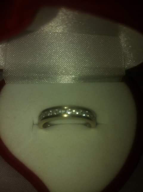 Para mujeres.... sobre el anillo - 1