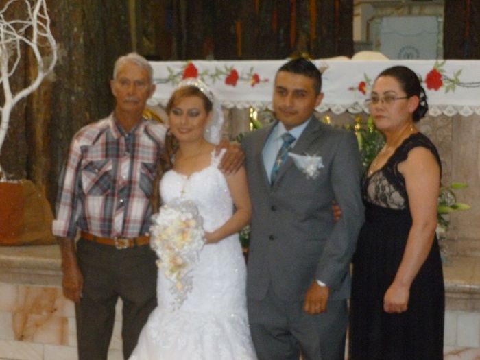 Con mi abuelito y mi mami