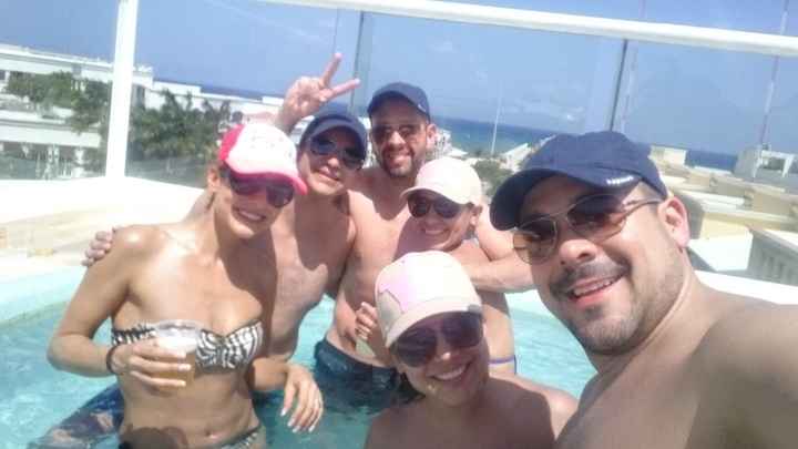 Día de bronceo con todos los amigos del novio!!!