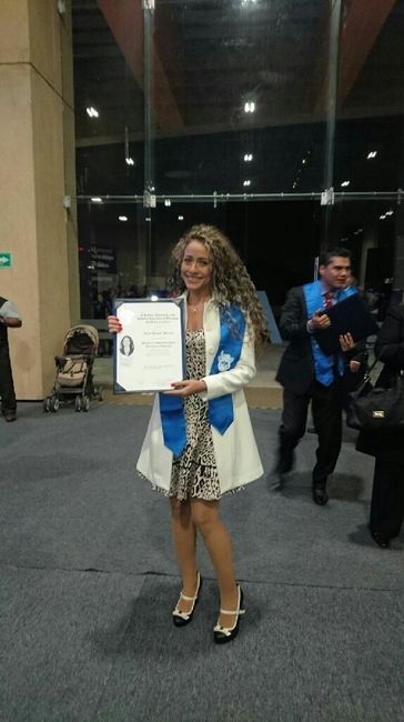 Y que por fin me gradué.... - 3