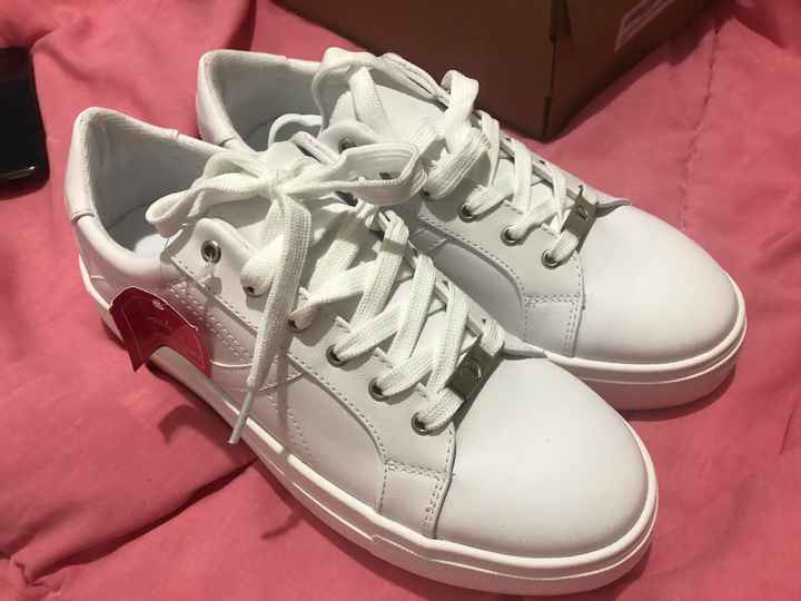 a 8 días de mi día B, Mis Zapatillas💙 - 2