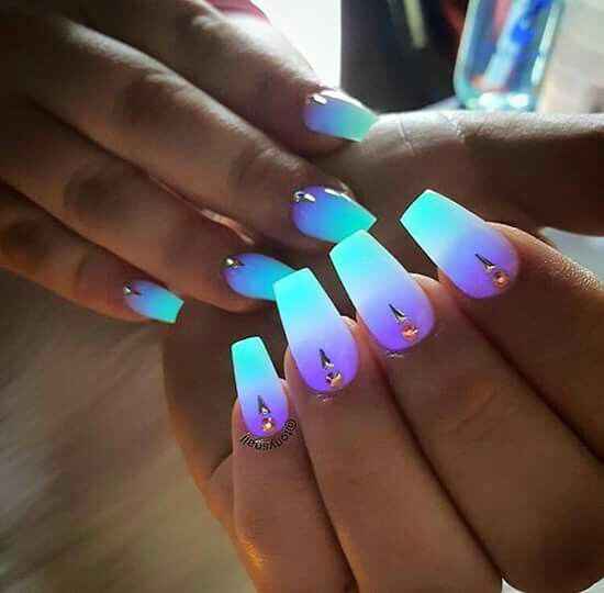 Tendencia en uñas 😮 - 2