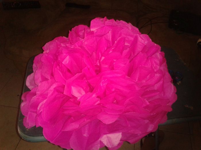 MI creacion!! pom pom de papel 