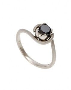 Anillo de Compromiso Diamante Negro