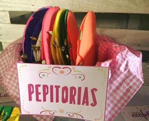 Mesa de dulces para una boda a la mexicana!!! - 20