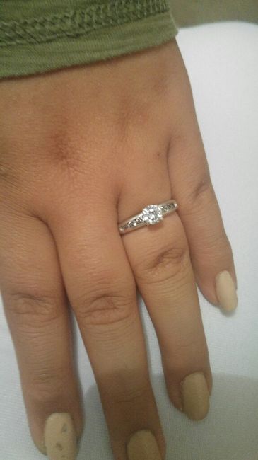 ¿Ya presumiste tu anillo de compromiso? - 1