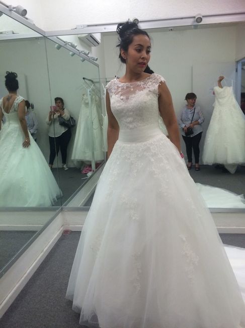 A aun mes y mi vestido? - 3