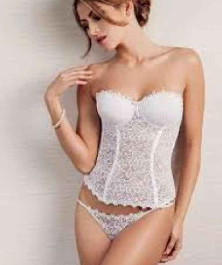 Collage: Lencería - 1