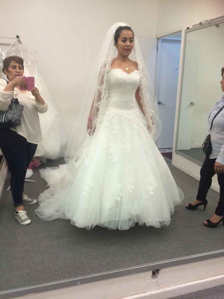 A aun mes y mi vestido? - 4