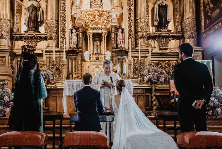 Novio Izquierda y Novia a la Derecha