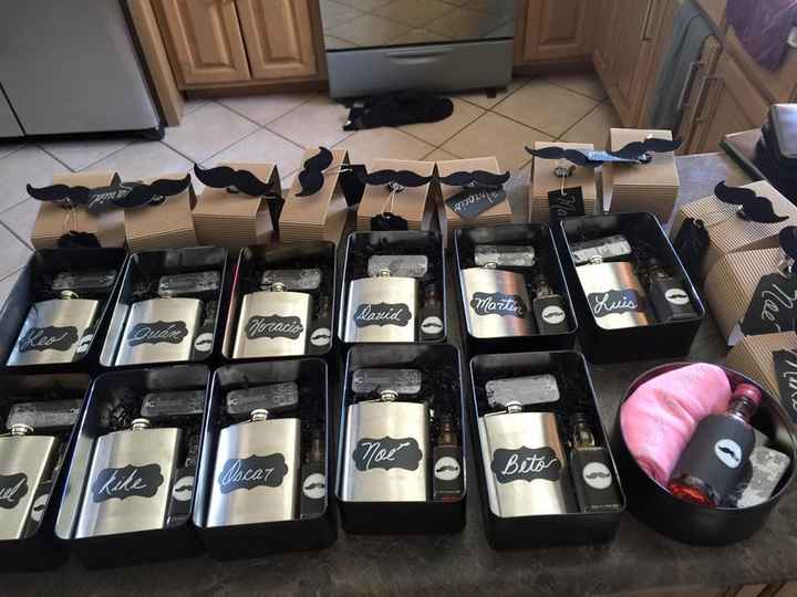 Contenido de cajas para los damitos