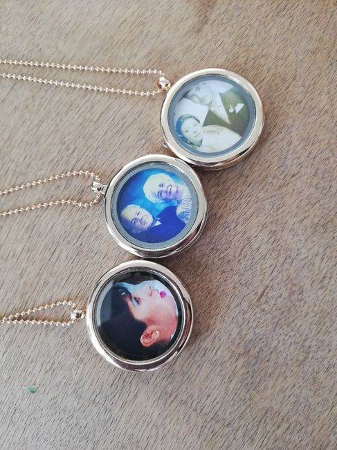 Relicarios para mi ramo principal (con las fotos de mi mamá, mis abuelitos paternos y los abuelitos 