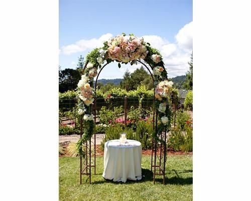 Arco para boda al aire libre