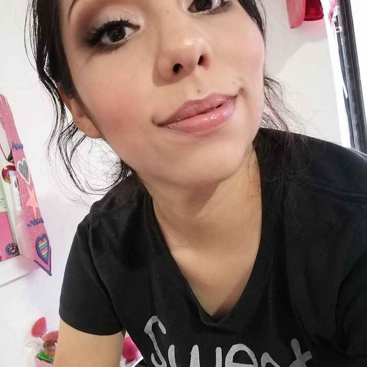 No me gustó mi maquillaje 😭 - 2