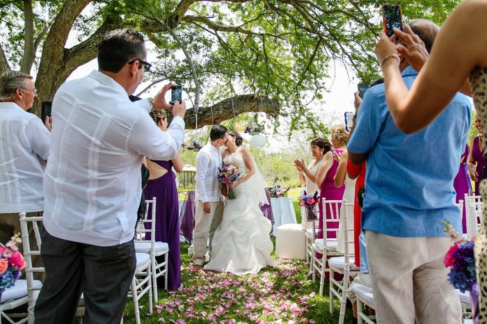 primer beso de casados