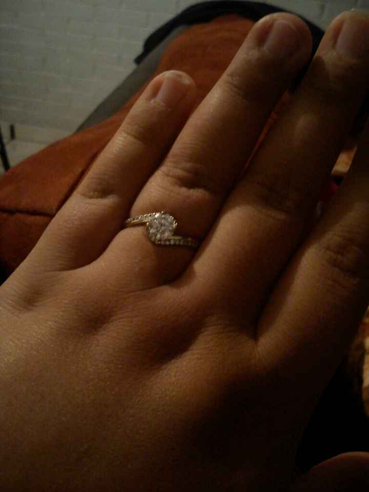 Presuman su anillo de compromiso!! - 1
